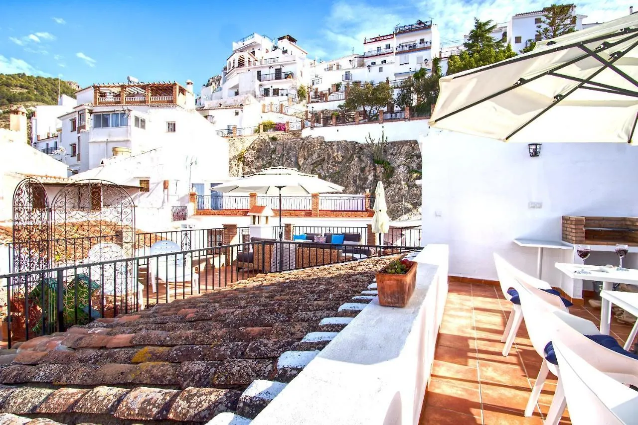 La Vieja Botica Bed & Breakfast Canillas de Aceituno 0*,  Spain